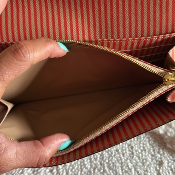 Louis Vuitton Monogram Canvas Inventeur Trunks & Lock Sarah Wallet - Picture 11 of 14